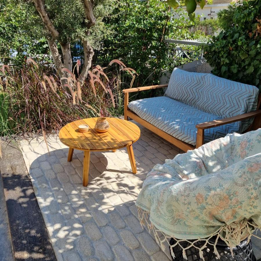 Augoustinos - Sea Side Luxury Apartments Ártemida Kültér fotó